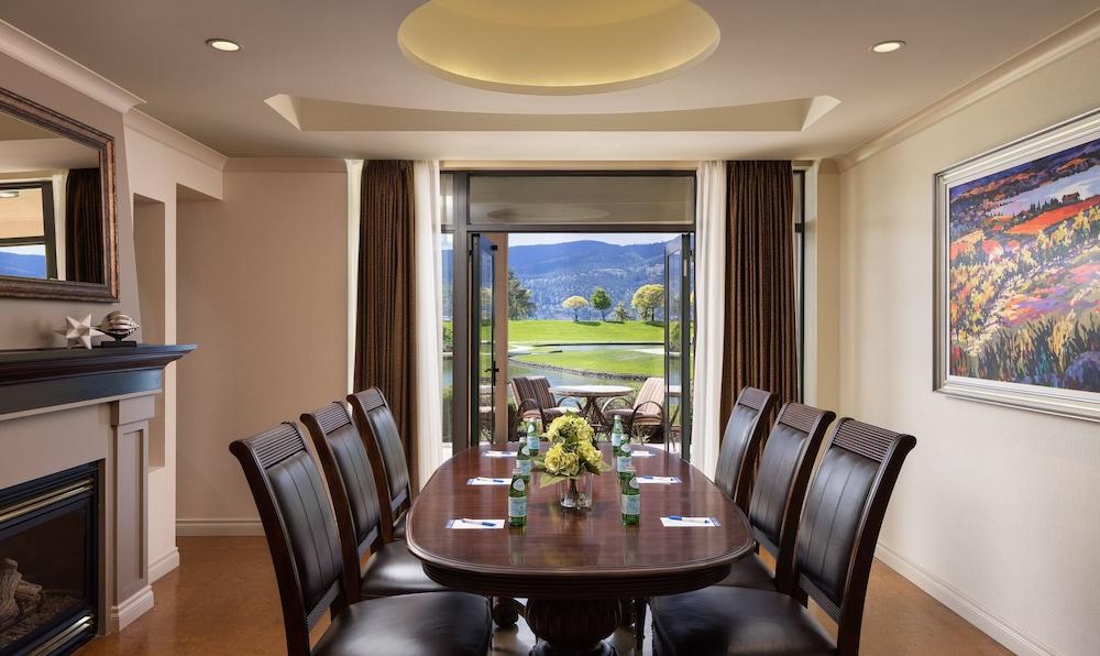 Resort The Royal - Bellstar & Kelowna