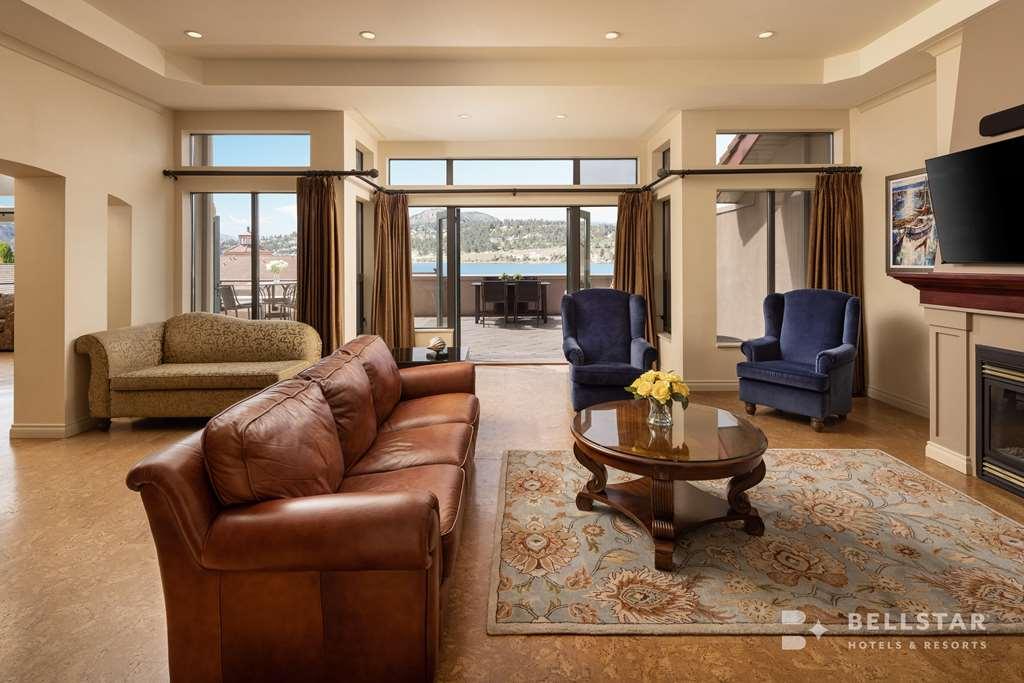 The Royal - Bellstar & Resort